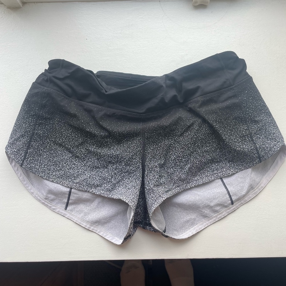 Lululemon speed up short
